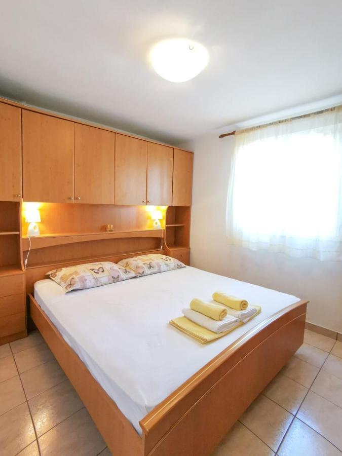 Apartments By The Sea Mimice, Omis - 14230 מראה חיצוני תמונה