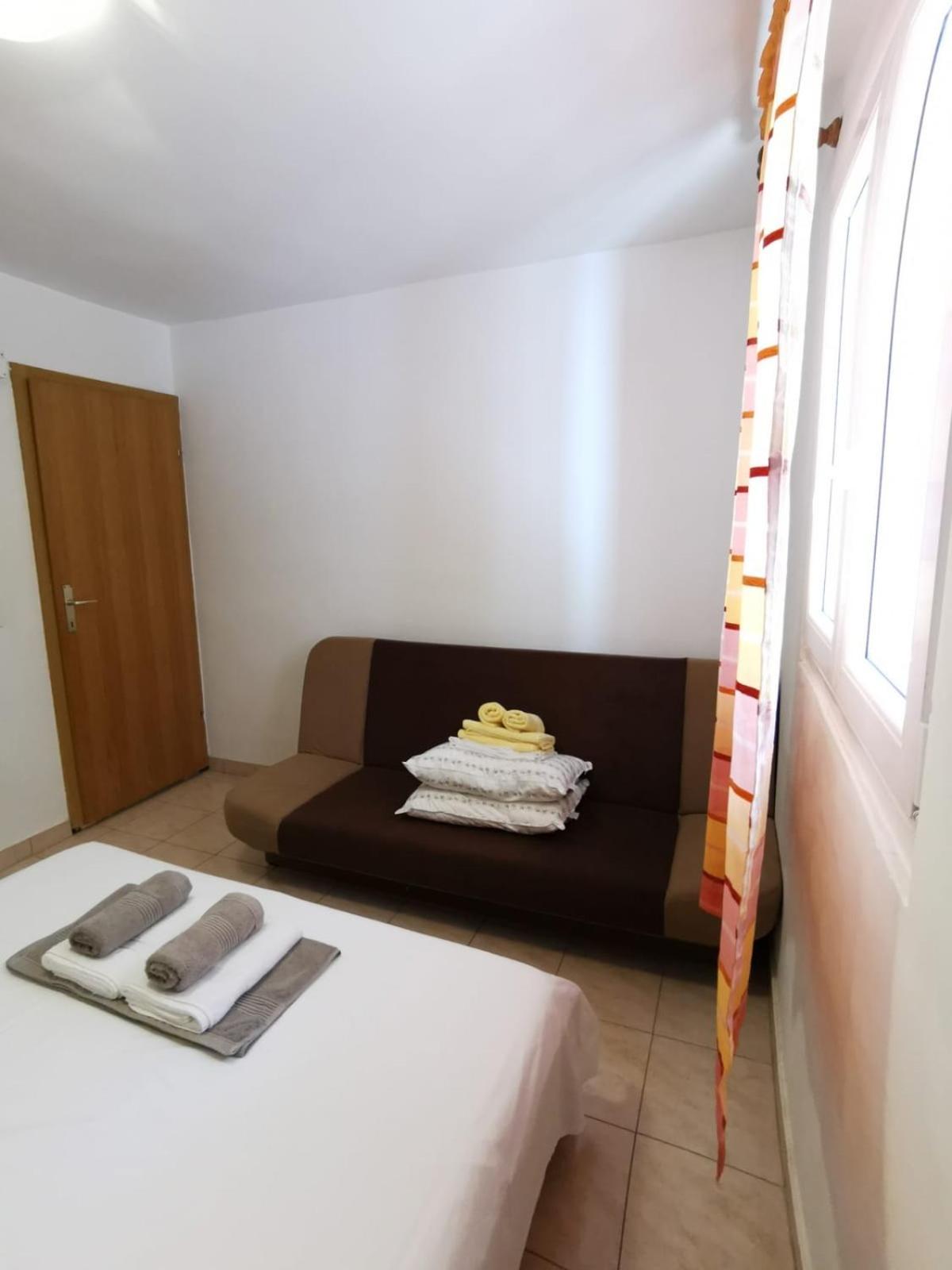 Apartments By The Sea Mimice, Omis - 14230 חדר תמונה