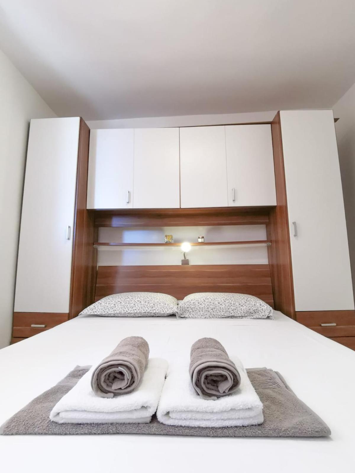 Apartments By The Sea Mimice, Omis - 14230 חדר תמונה